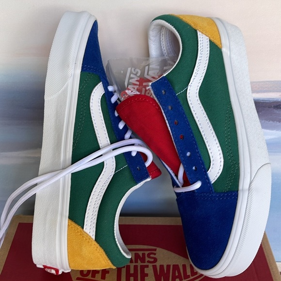 Vans WMNS Old Skool
(Vans Yacht Club) Blue/Green 
VN0A38G1R1Q US
Sneakers - Picture 12 of 16